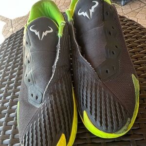 Very Used Men's 10.5 no box Nike Court Air Zoom Vapor Cage 4 Rafa